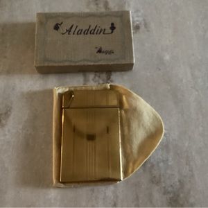 Vintage Cigarette Case!  Pristine Condition!